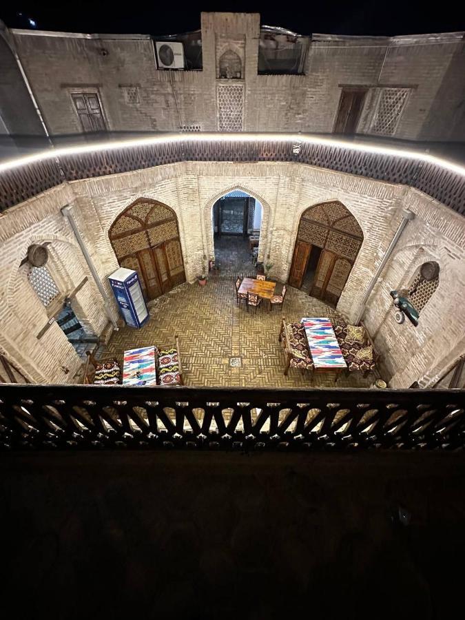 Отель MEKHTAR AMBAR Caravan Sarai XIX Бухара Экстерьер фото