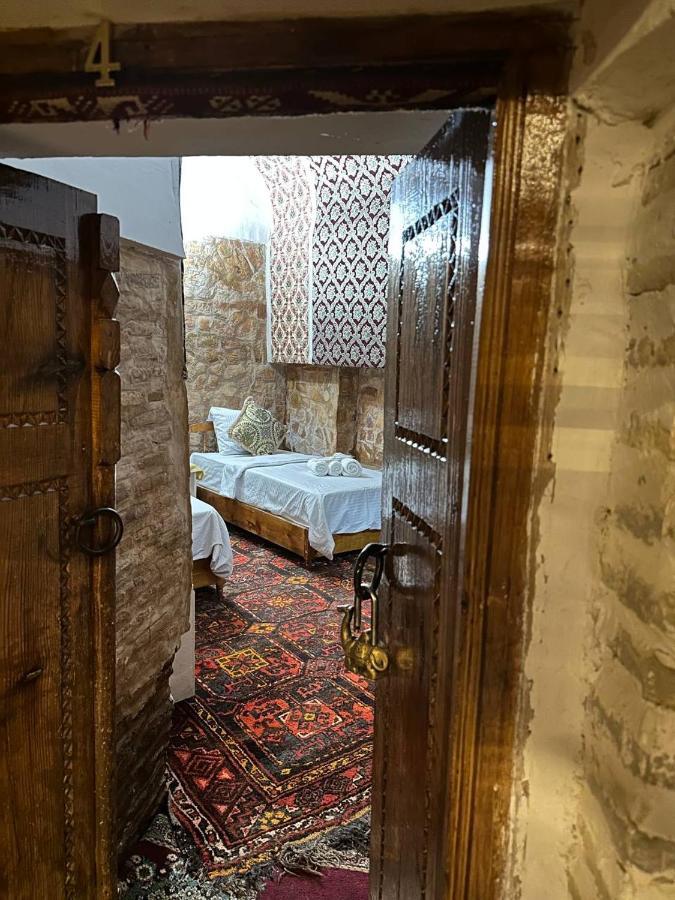 Отель MEKHTAR AMBAR Caravan Sarai XIX Бухара Экстерьер фото