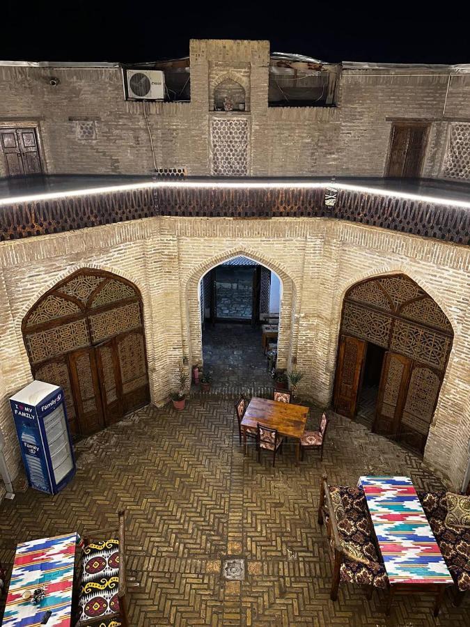 Отель MEKHTAR AMBAR Caravan Sarai XIX Бухара Экстерьер фото